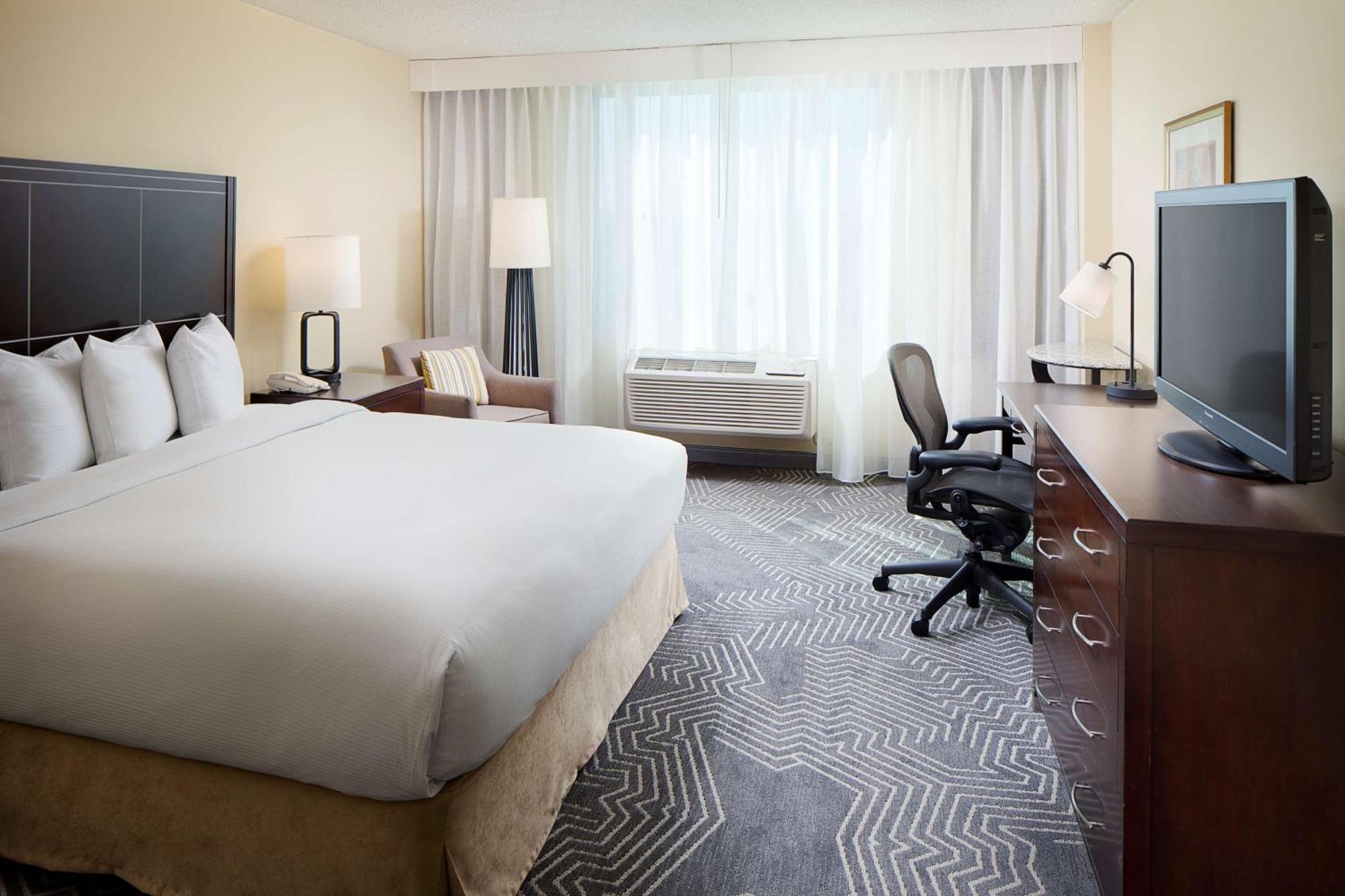 Doubletree By Hilton Los Angeles/Commerce Buitenkant foto