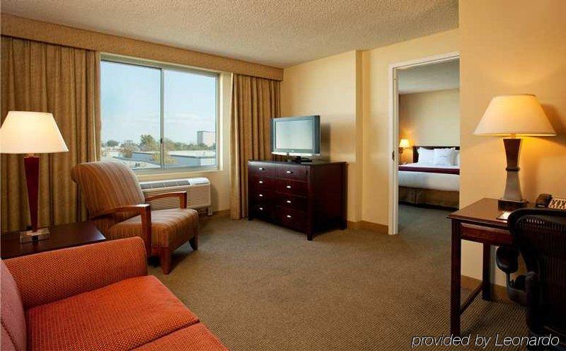 Doubletree By Hilton Los Angeles/Commerce Kamer foto