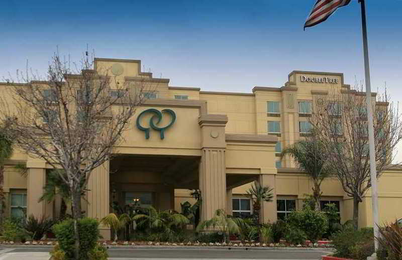 Doubletree By Hilton Los Angeles/Commerce Buitenkant foto